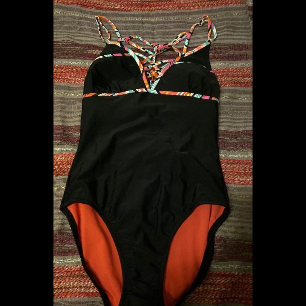 Brand new with tags Jessica Simpson beautiful black swimsuit