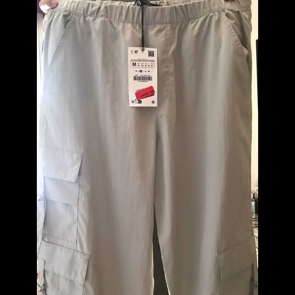 Zara new pants with tags