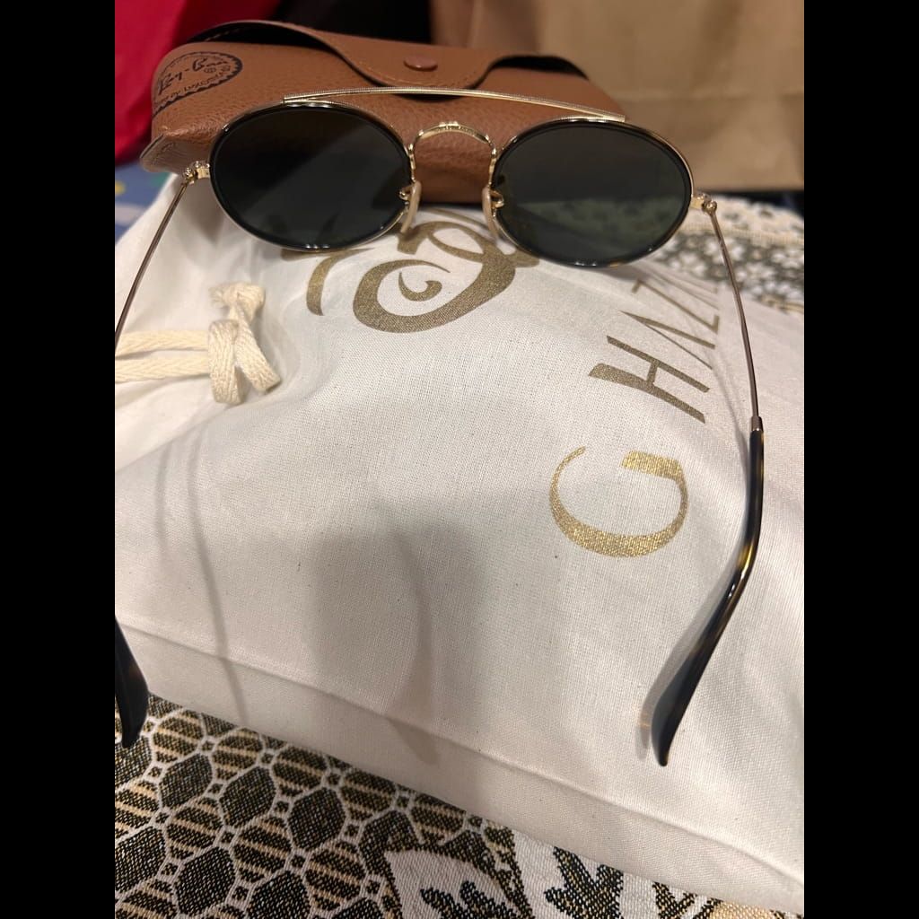 Ray-Ban Gold trimming oval lenses sunglasses