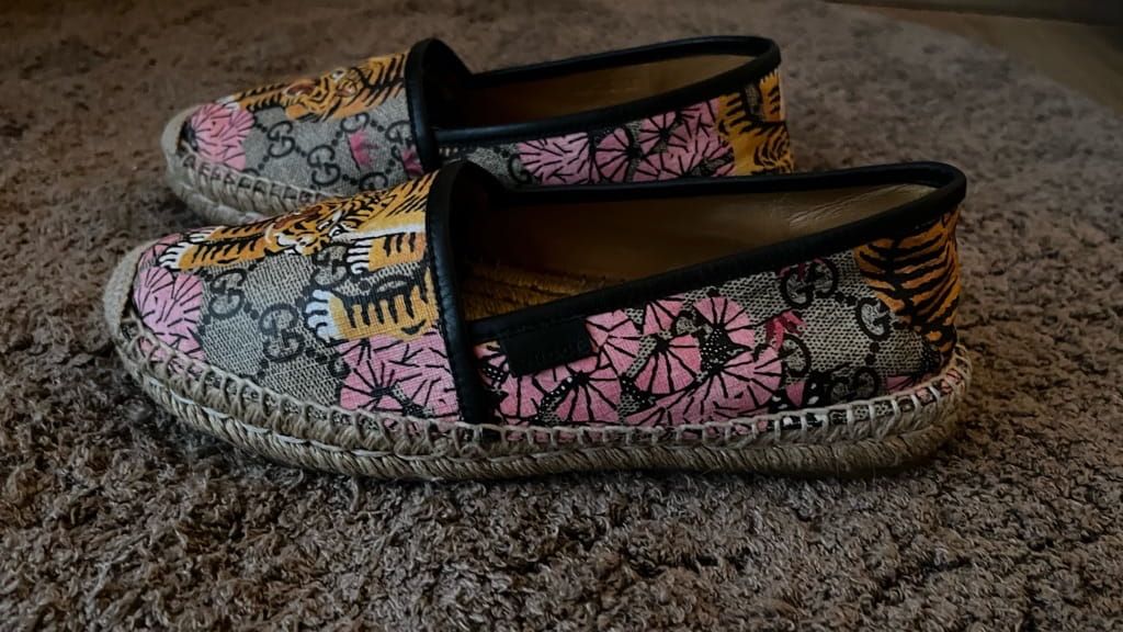 Gucci GG supreme lion espadreille