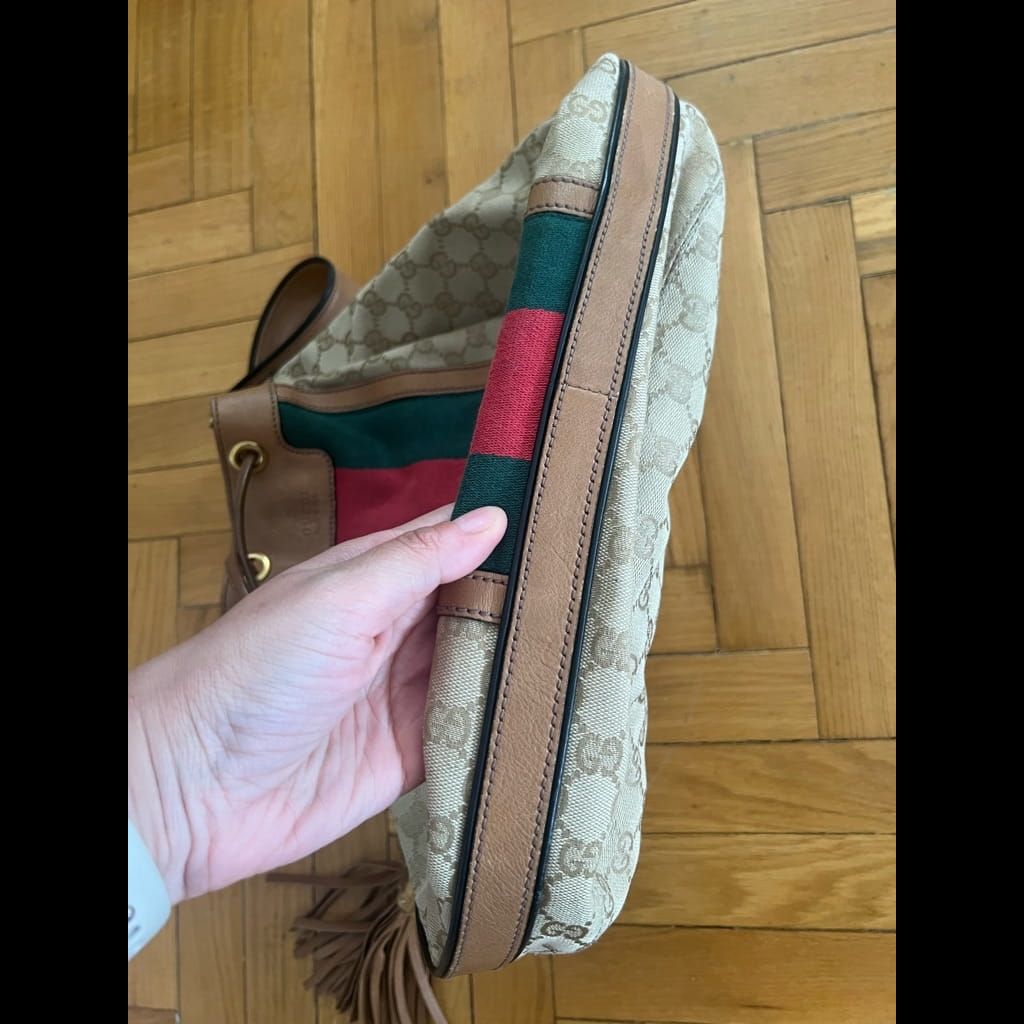 Gucci bucket bag