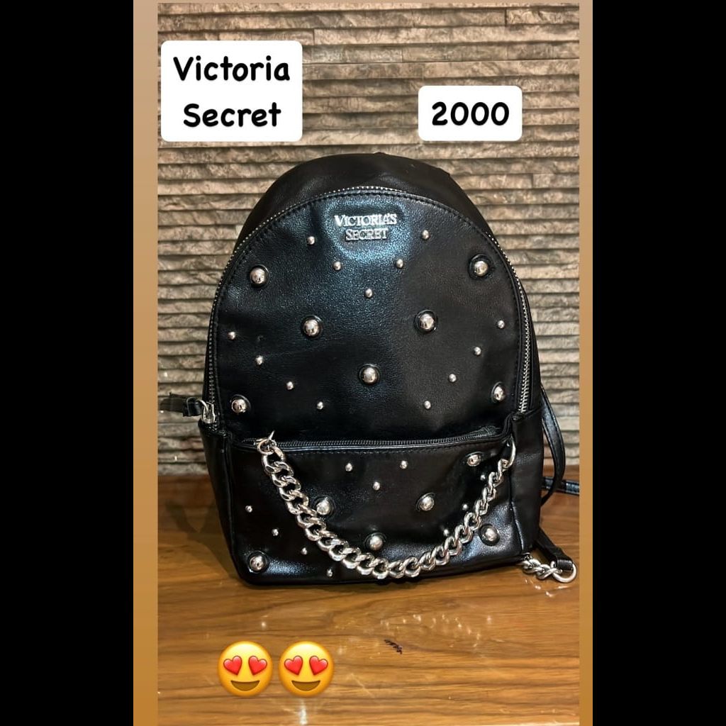 VICTORIA’S SECRET BLACK SMALL BACK PACK