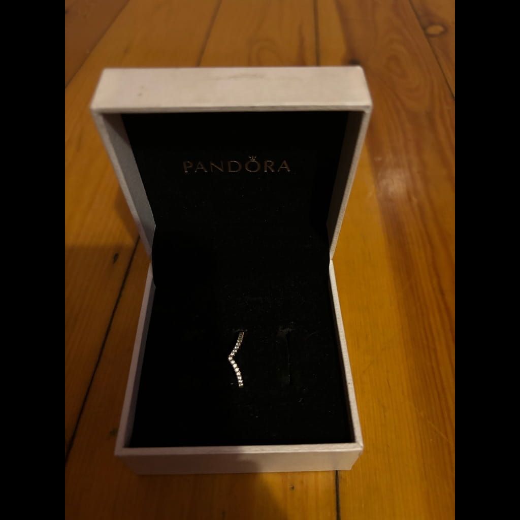 Pandora Ring