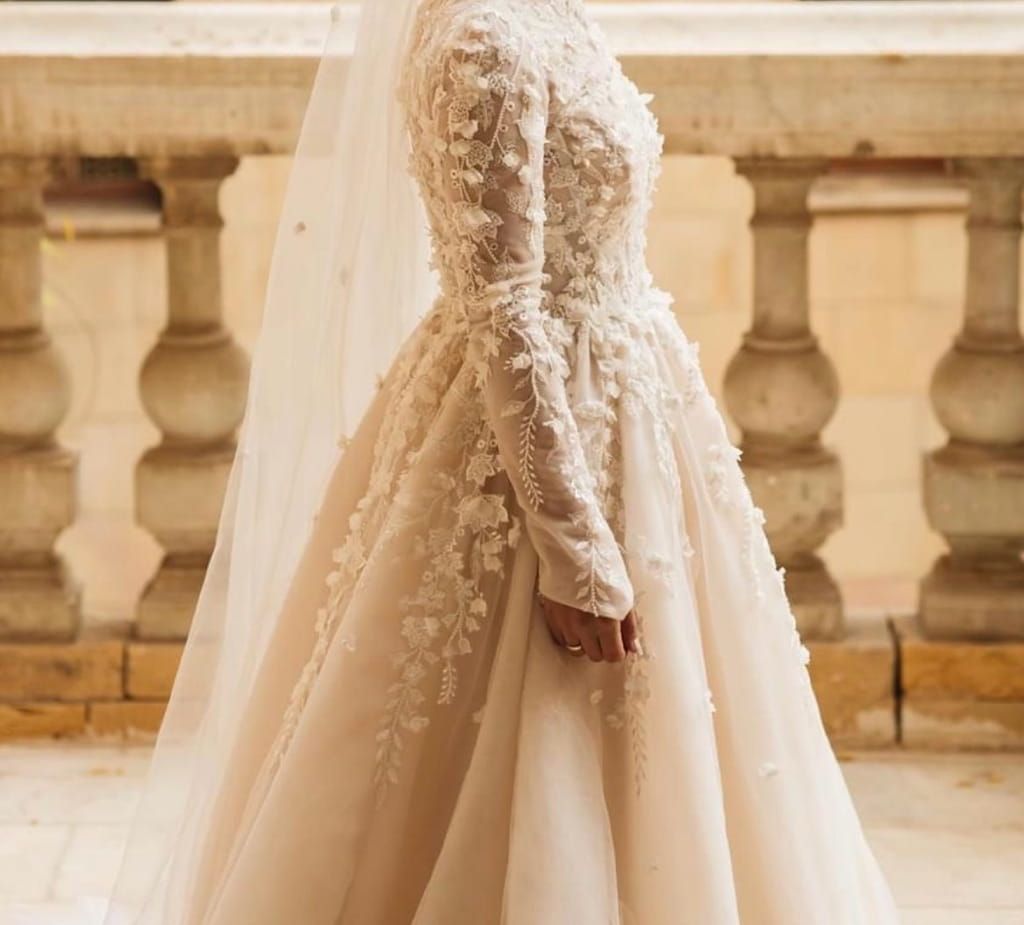 Wedding dress