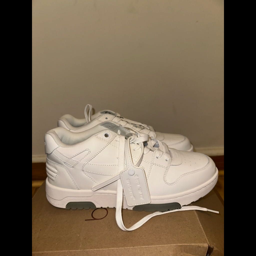 New OFF-White OOO sneakers